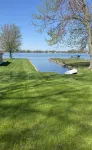 Swim, fish, have fun at the sandbar & cruise the lake! Sleeps 8!