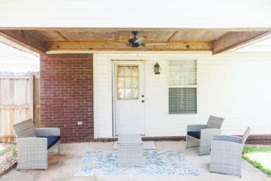 Cozy Spyglass Hideaway 3 BR 2 Bath