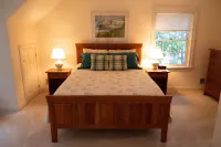 Rudman's Retreat. Deep waterfront 2 Bedroom home with spectacular sunset views. Hotels in Harpswell