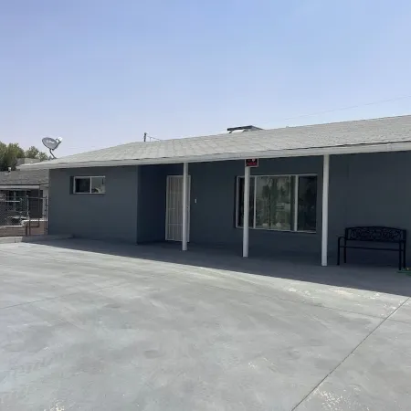 Cozy home away from home, close to lake and casinos