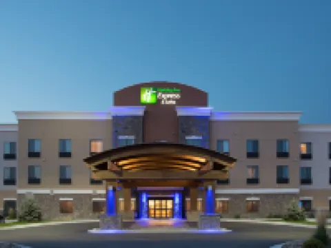 Holiday Inn Express & Suites GLENDIVE by IHG Hotels in Glendive