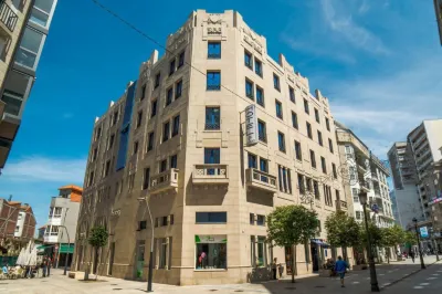 อัลดาคาสเตลาว์ โรงแรมใน