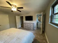 Private 4 Bedroom Home with a hot tub