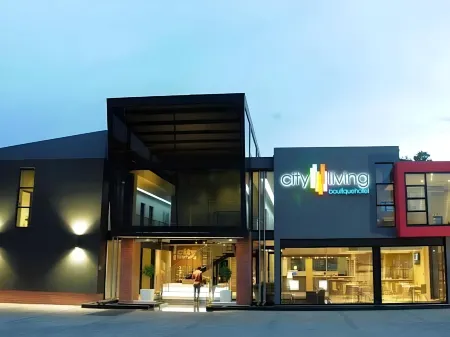 City Living Boutique Hotel Отели рядом с достопримечательностью «Free State National Botanical Garden»