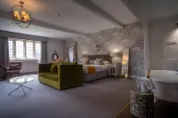 Stonehouse Court Hotel - A Bespoke Hotel Hotels in Dursley