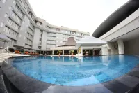Labersa Grand Hotel & Convention Center - Pools