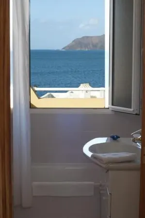 VILLAS 20 METERS FROM THE SEA OF THE SEA, WITH PRIVATE POOL. Отели в г. Корралехо