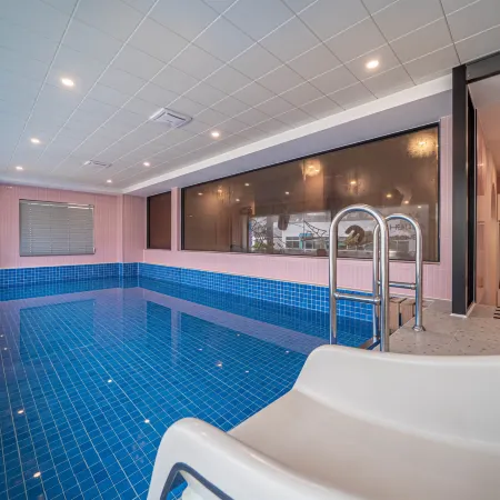 Doan Pool villa & Kids Hotel