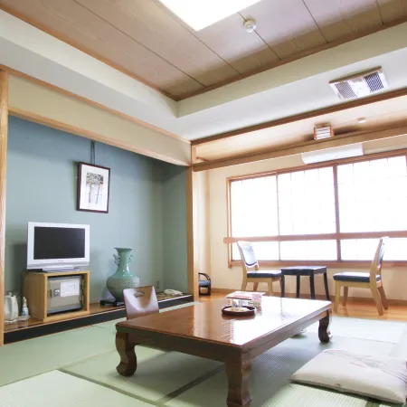 Hanamiya Ryokan