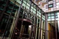 Lincoln Plaza London, Curio Collection by Hilton Hotels in London