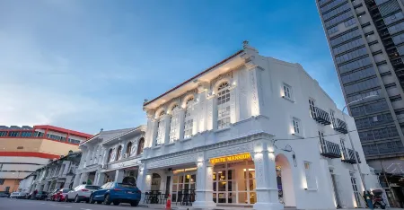 White Mansion Penang Отели рядом с достопримечательностью «Hean Boo Thean Temple»