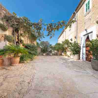 SAN SOLE - Beautiful rustic finca with private swimming pool and free Wifi Hotel Exterior