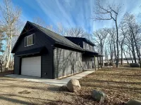 New 3 bedroom 2bath cabin on Sullivan lake 모리슨 카운티 호텔