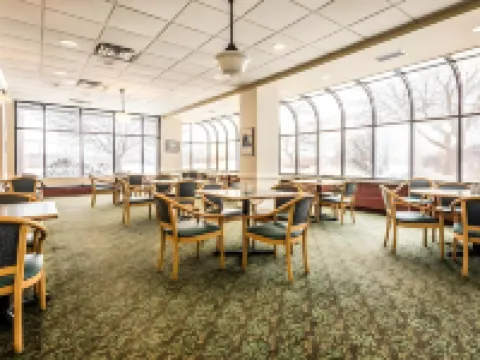 The Lux Hotel & Conference Center, Ascend Hotel Collection Hotels in Seneca County