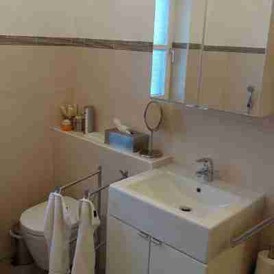 Newly furnished fully equipped apartment Rooms