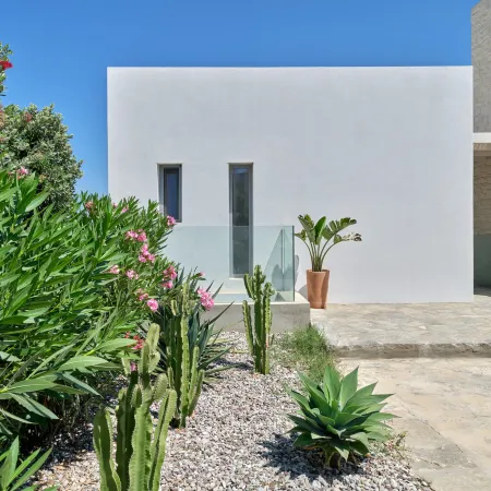 Empire Luxury Villas