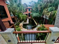 The Casita is a stunning villa in a tropical oasis in historic downtown DeLand.