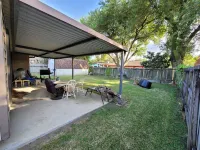 The Middle of EVERYWHERE. 30 min or less to Med. Center, Galleria, Kemah, Nasa