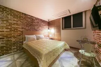 Gimhae Buwondong Terrace - 2-Star