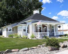 House in the heart of Darby, MontanaFully remodeled.