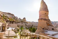 Aza Cave Cappadocia Adult Hotel - con vista montagne