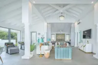 La Perla Bianca - 1 Br Beachfront Luxury Villa Offering Utmost Privacy - Homestays