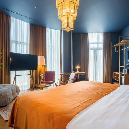 Zorba&Bond Boutique Hotel