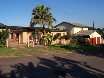 Birdcage B&B Hôtels à : Amanzimtoti