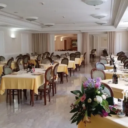 Mondial Park Hotel