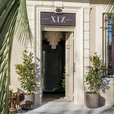 Hôtel le XIX