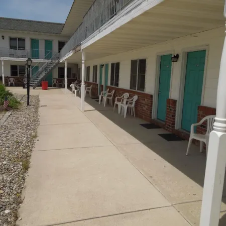 The Jetty Motel