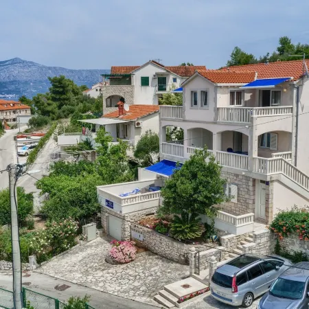 Apartments Ivo Hotels in Postire