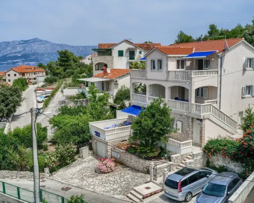 Apartments Ivo Hotele w: Postire