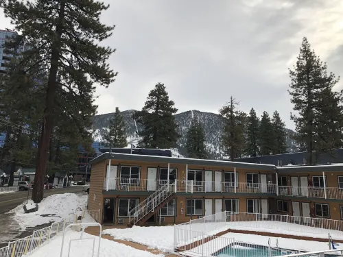 Alpine Inn & Spa Hotel a South Lake Tahoe