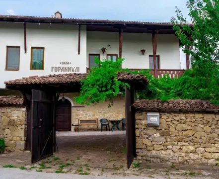 阿爾巴納西的可愛5床原始房屋 大特爾諾沃酒店