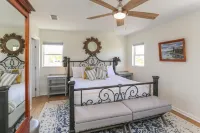 Brodie House by Pristine Properties Vacation Rentals - Pet friendly