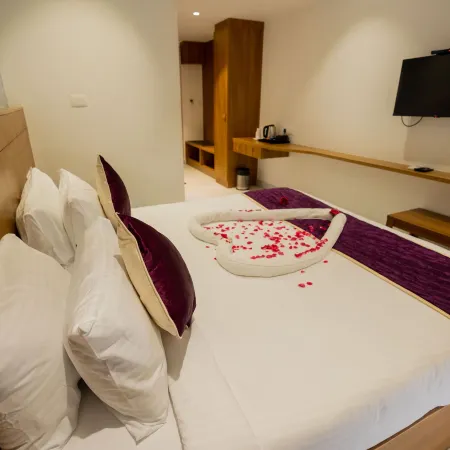 Hotel Vardha Inn