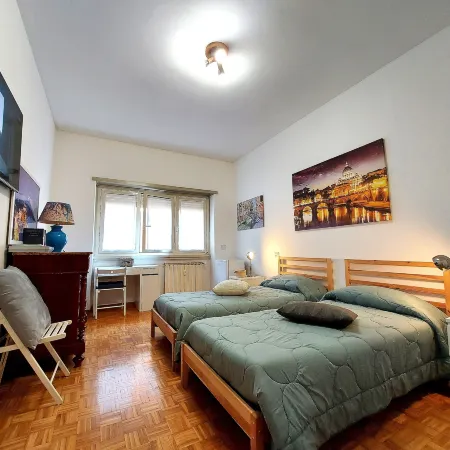 Emilio's Home Отели рядом с достопримечательностью «Тор-ди-Квинто»