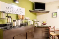 Sleep Inn & Suites - breakfast