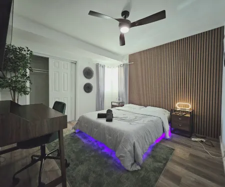 Seasun Hostel Отели рядом с достопримечательностью «Ботаник Гарден»