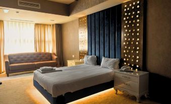 Continent Hotel