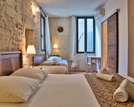 ホテル ラ ミュエット アルルのホテル