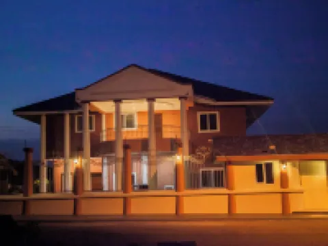 The Apartel Hotels in Botsomtwe