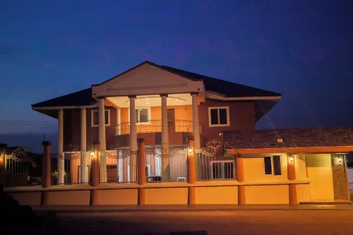 The Apartel Hotels in Botsomtwe