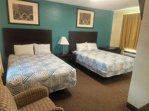 Tropical Palm Motel