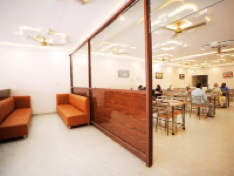 SAATWIK HOTEL Hotels in Chhatarpur