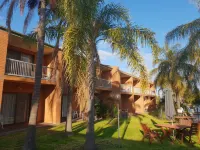 Crystal Fountain Motel Albury Hotels in Lavington