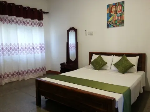 Saubagya Inn โรงแรมในอนุราธปุระ