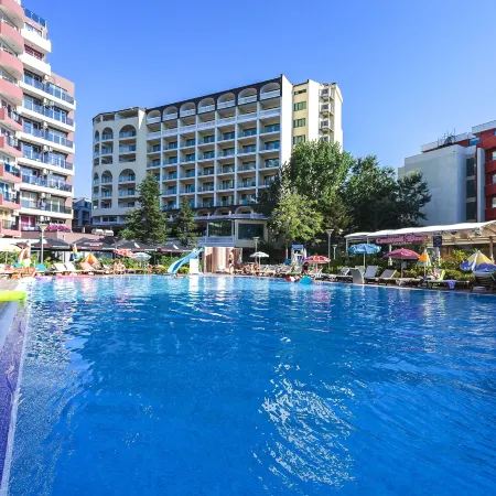 Admiral Plaza Hotel
