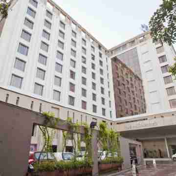 Pride Plaza Hotel, Ahmedabad Hotel Exterior